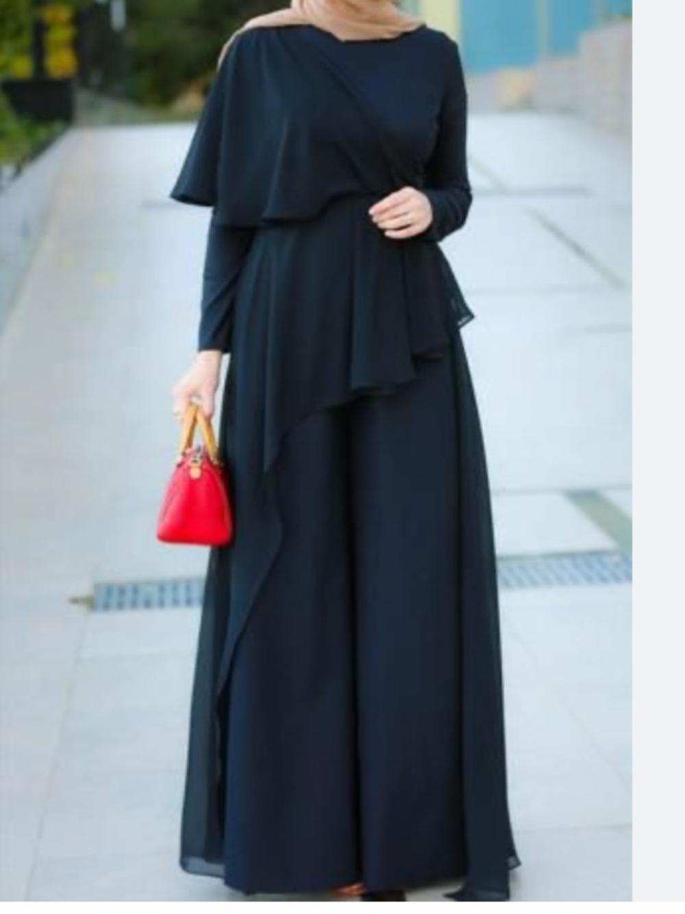 NWT Annah Hiriri Best Ever Long Sleeve Jumpsuit in Black Size 4